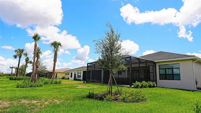 $5,000 | 9124 Bernini Place, Sarasota, FL 34240