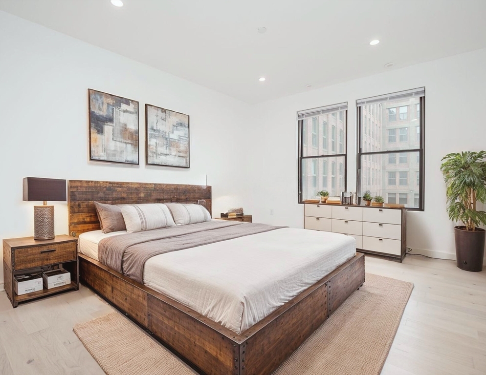 340 West 2nd Street, Unit 9 Boston, MA 02127 - Photo 3 of 36