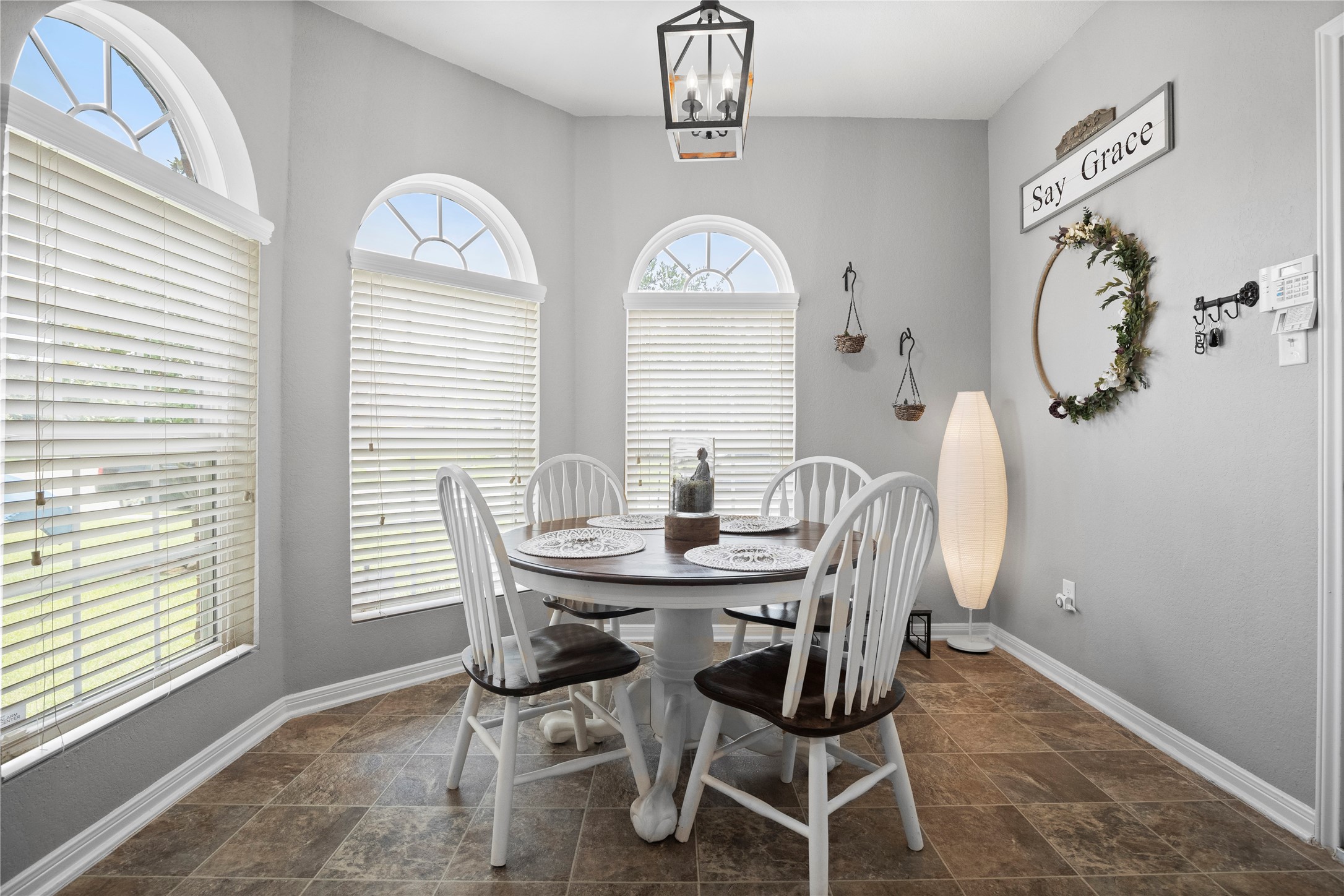 29307 Pear Side Court Spring, TX 77386 - Photo 3 of 29 Breakfast Room located at the front of the house
