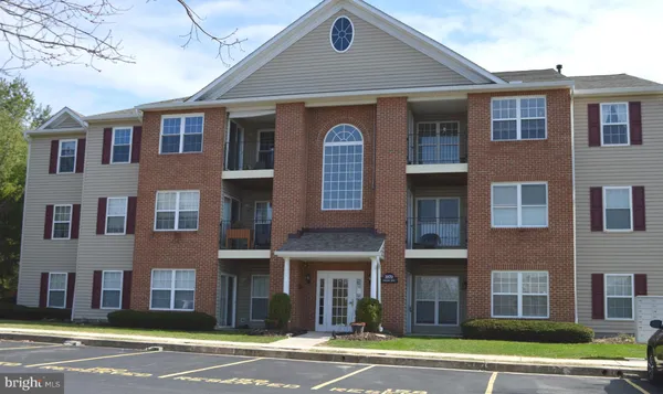 $269,000 | 3870 Normandy Drive, Unit 2C, Hampstead, MD 21074