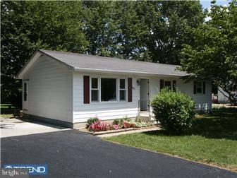 911 Bison Road Dover, DE 19904 - Photo 1 of 2 Exterior Front