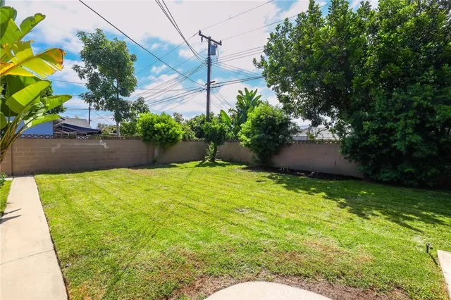 $1,674,000 | 3122 Ruth Elaine Drive, Rossmoor, CA 90720