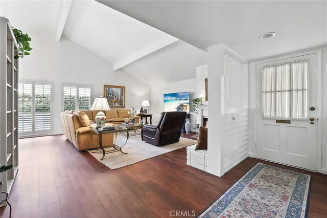 $1,674,000 | 3122 Ruth Elaine Drive, Rossmoor, CA 90720