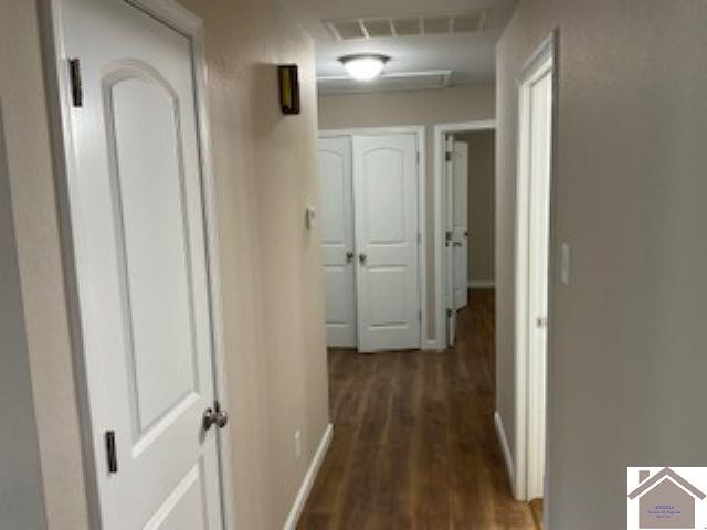 3712 Springdale Circle Paducah, KY 42001 - Photo 17 of 35 Hallway