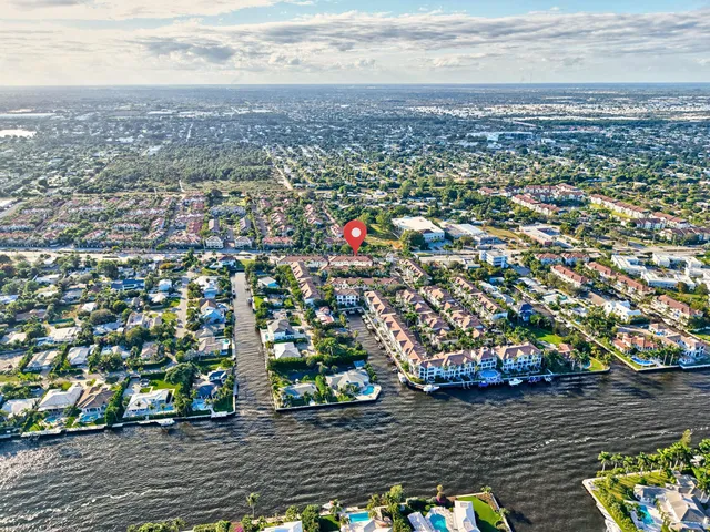 $699,000 | 3106 Waterside Circle, Boynton Beach, FL 33435