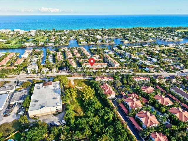 $699,000 | 3106 Waterside Circle, Boynton Beach, FL 33435