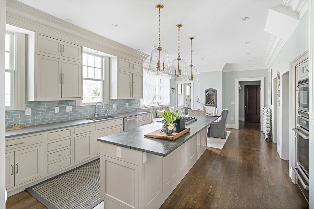 106 Elmwood Road Swampscott, MA 01907 - Photo 18 of 41 Gallery Image 18
