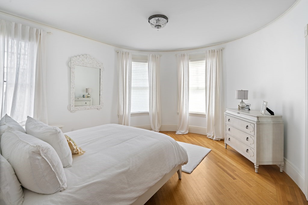 106 Elmwood Road Swampscott, MA 01907 - Photo 25 of 41 Gallery Image 25