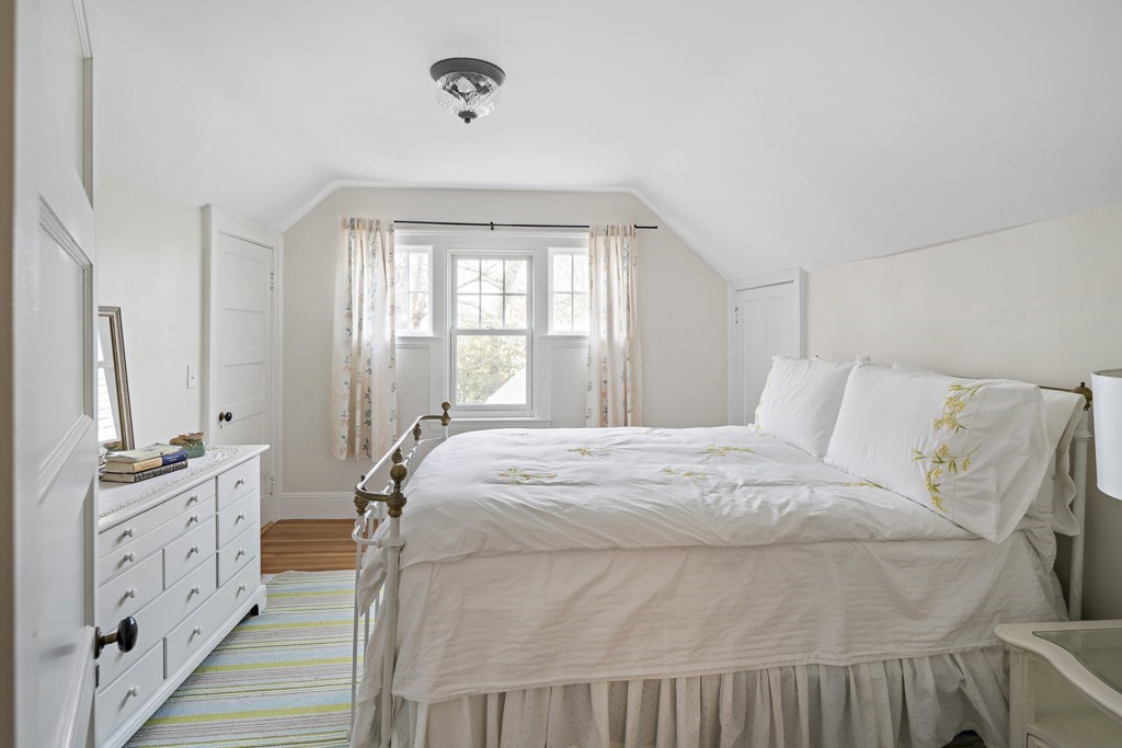 106 Elmwood Road Swampscott, MA 01907 - Photo 35 of 41 Gallery Image 35