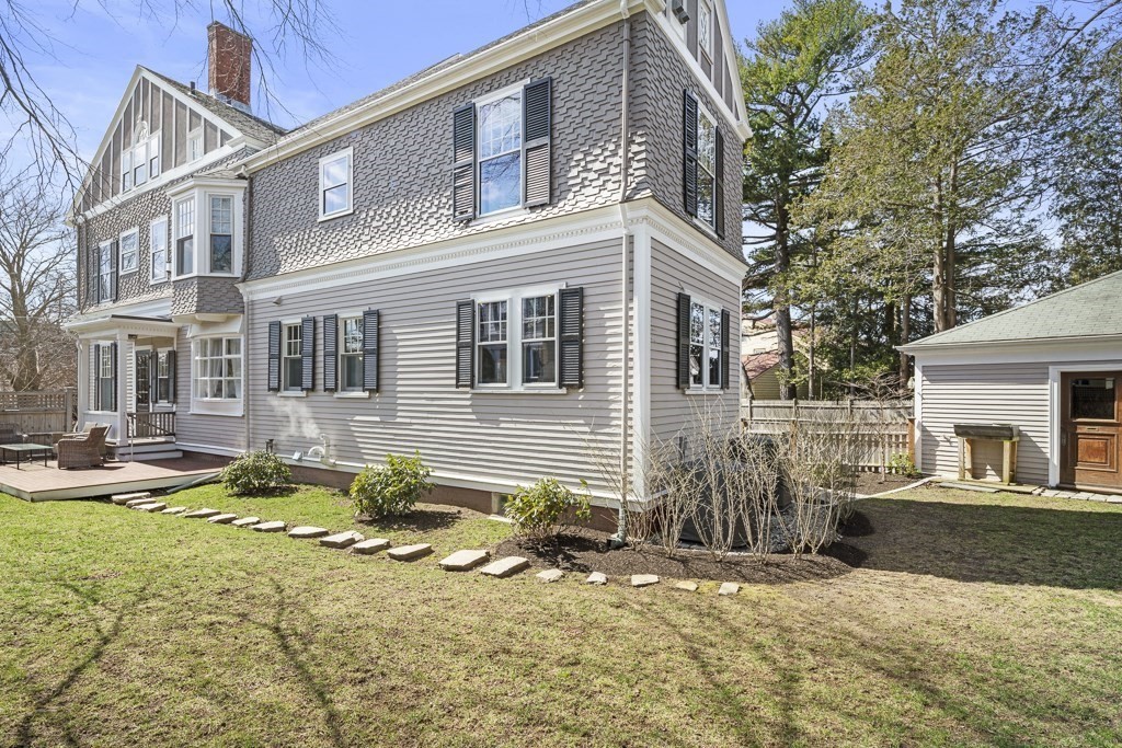 106 Elmwood Road Swampscott, MA 01907 - Photo 38 of 41 Gallery Image 38