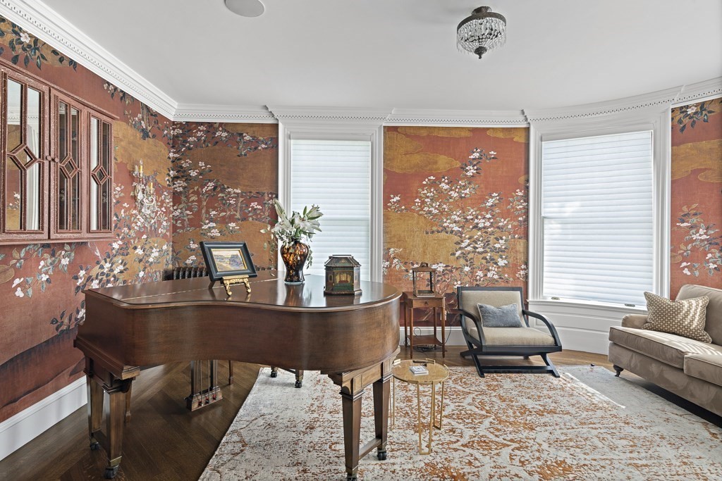 106 Elmwood Road Swampscott, MA 01907 - Photo 6 of 41 Gallery Image 6