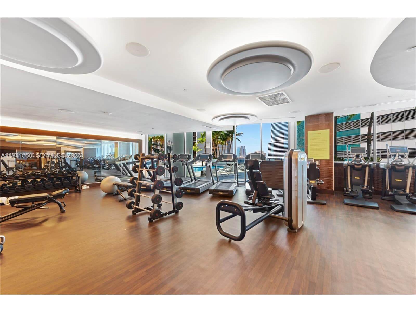 200 Biscayne Blvd Way, Unit 3514 Miami, FL 33131 - Photo 14 of 18