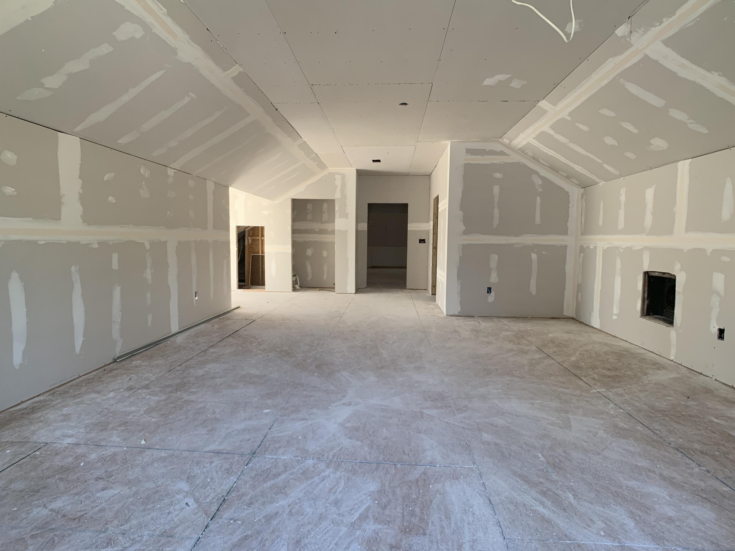 112 Columns Road Summerville, SC 29483 - Photo 14 of 25 Summerville Homes for Sale