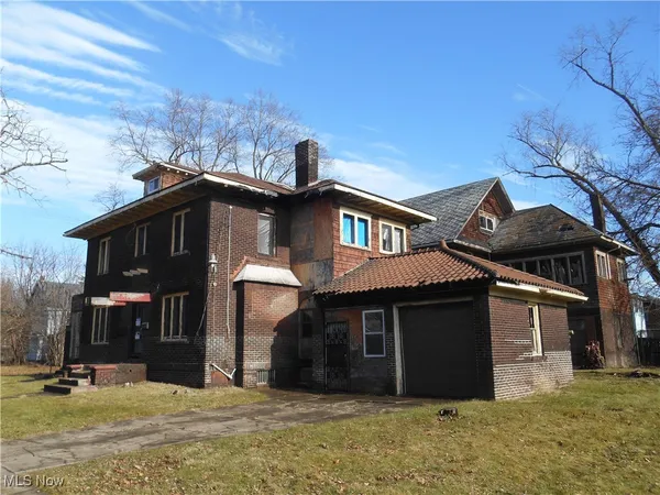 $28,000 | 1683 Juanita Avenue, Youngstown, OH 44504