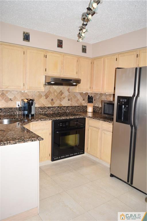 156 Nebula Road, Unit 156 Piscataway, NJ 08854 - Photo 5 of 25 Gallery Image 5