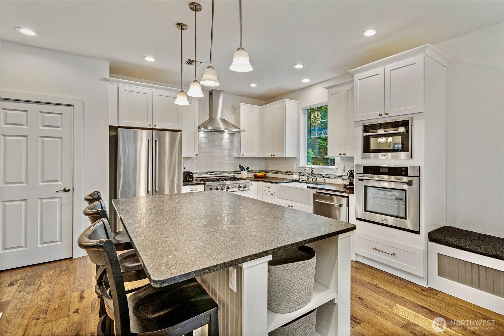 28 Deer Hollow Road Port Ludlow, WA 98365 - Photo 6 of 37