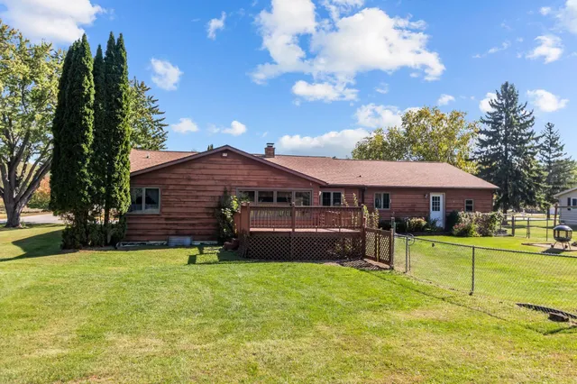 $449,000 | N5701 Lakeview Drive, Green Lake, WI 54941