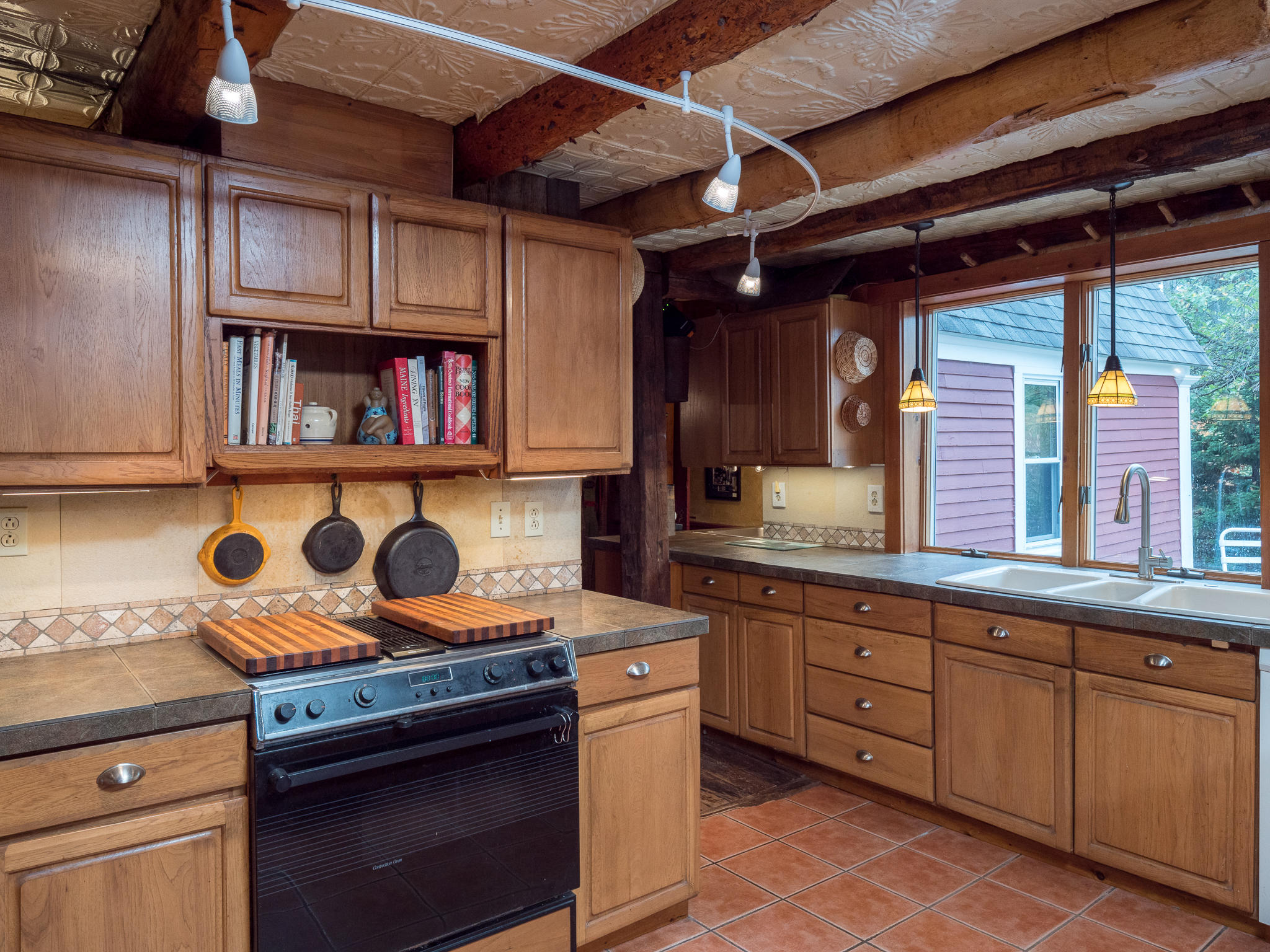 2668 Main Street Hanover, ME 04237 - Photo 11 of 61 2668 Main St-8
