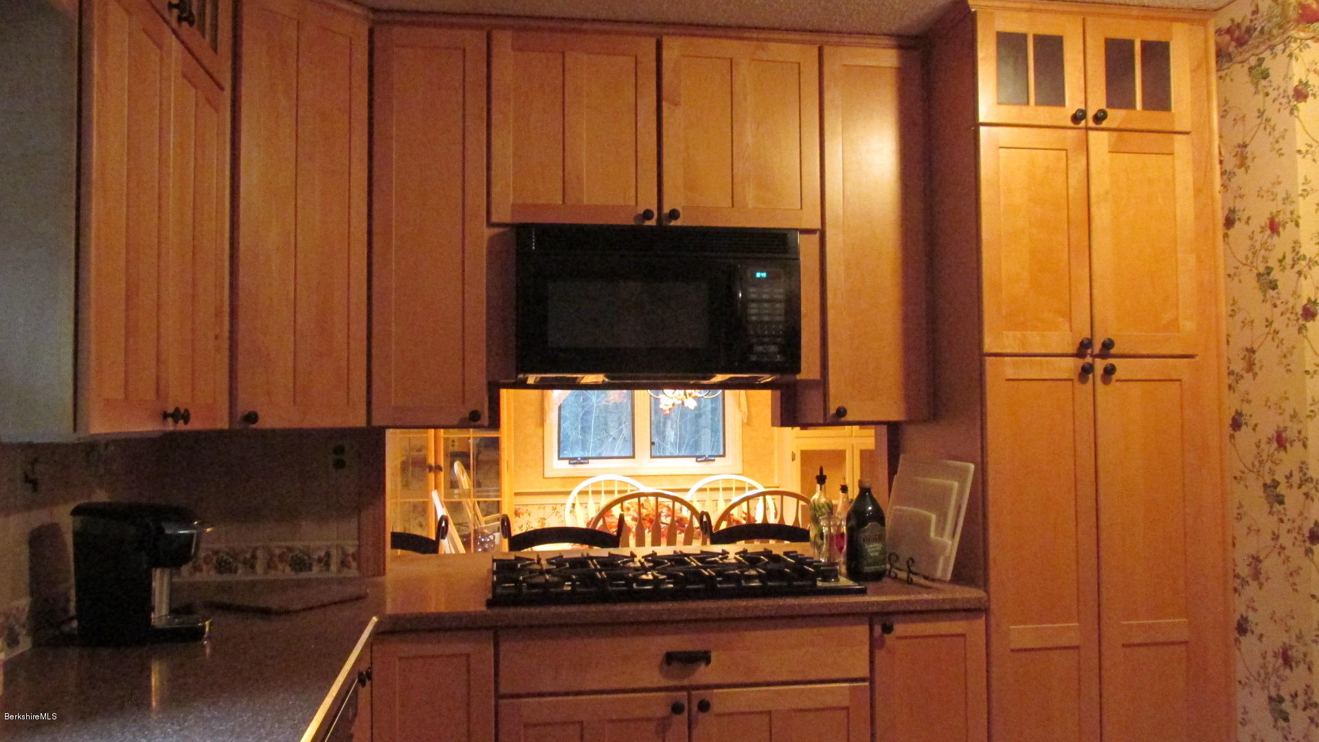 39 Knox Road Pittsfield, MA 01201 - Photo 12 of 35 Kitchen