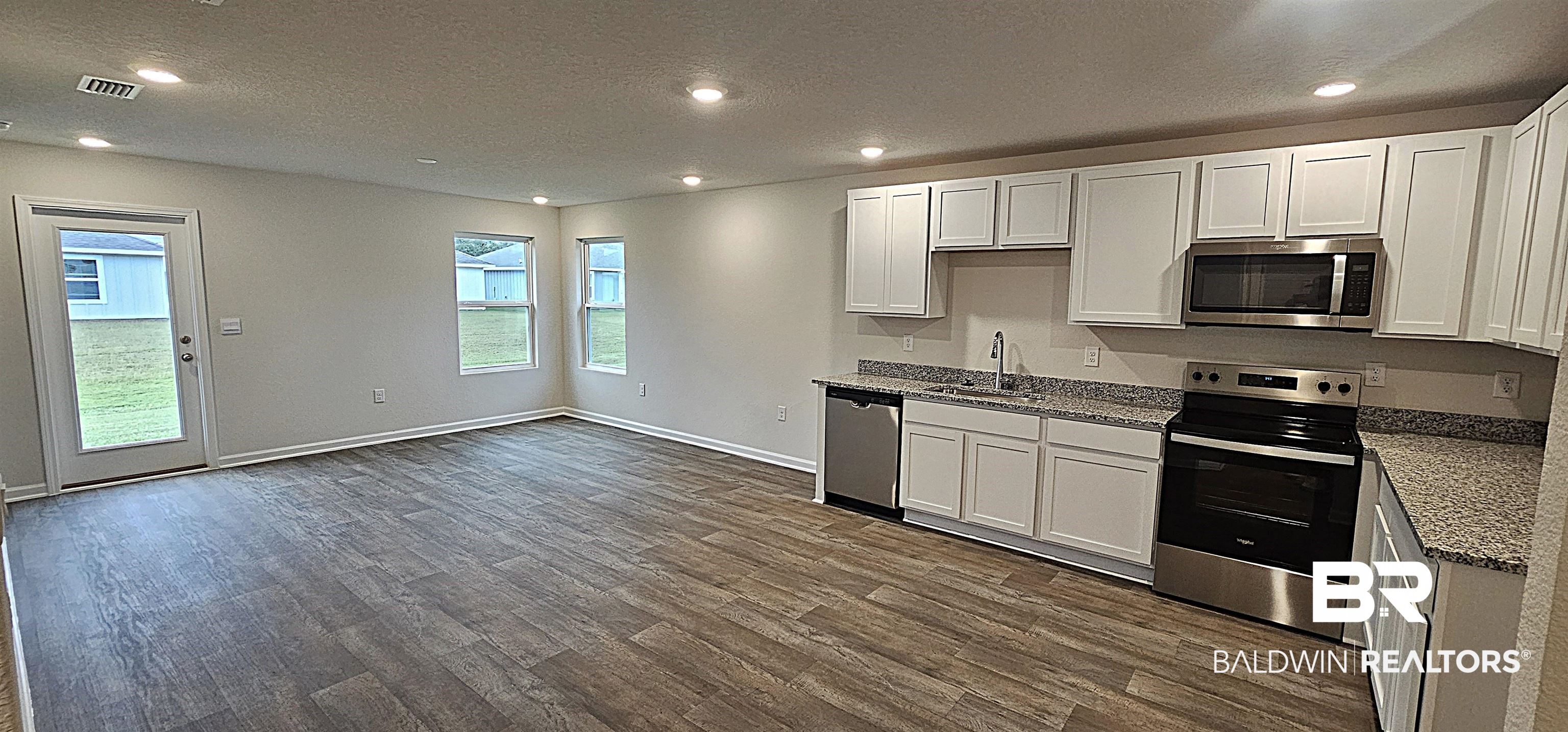 511 West Marigold Avenue Foley, AL 36535 - Photo 5 of 25