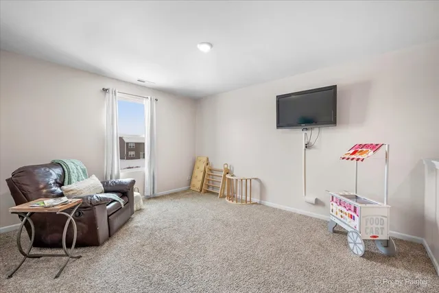 $400,000 | 1482 Hollow Tree Lane, Pingree Grove, IL 60140