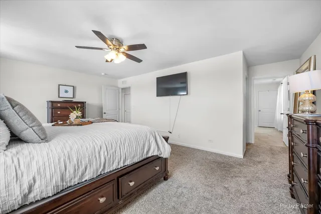 $400,000 | 1482 Hollow Tree Lane, Pingree Grove, IL 60140