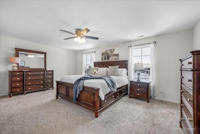 $400,000 | 1482 Hollow Tree Lane, Pingree Grove, IL 60140