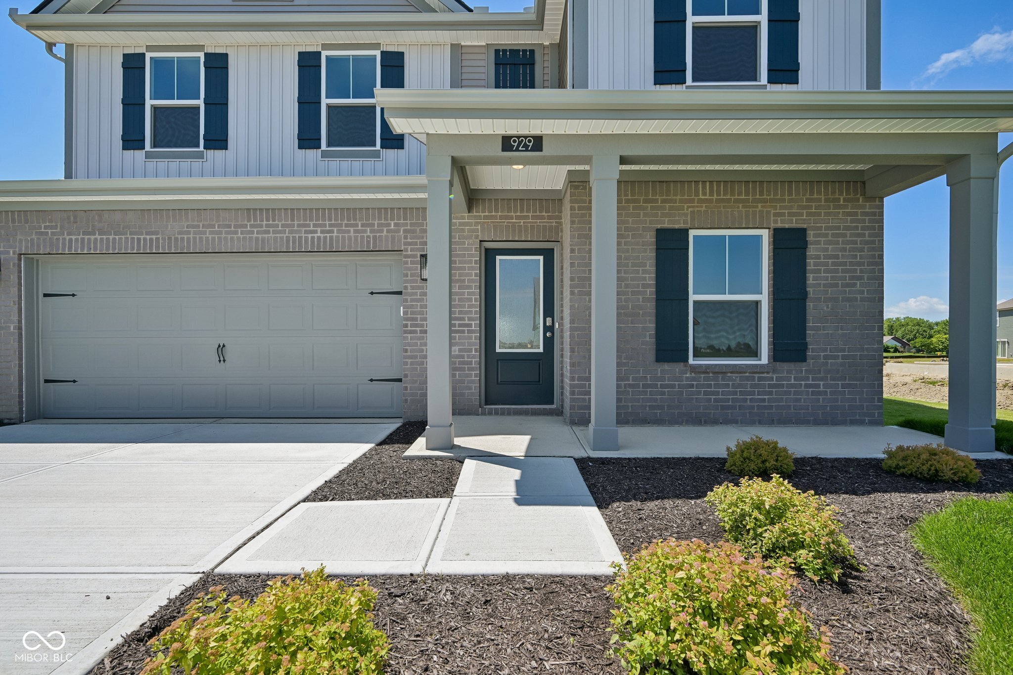 929 Angilee Way Lebanon, IN 46052 - Photo 4 of 44