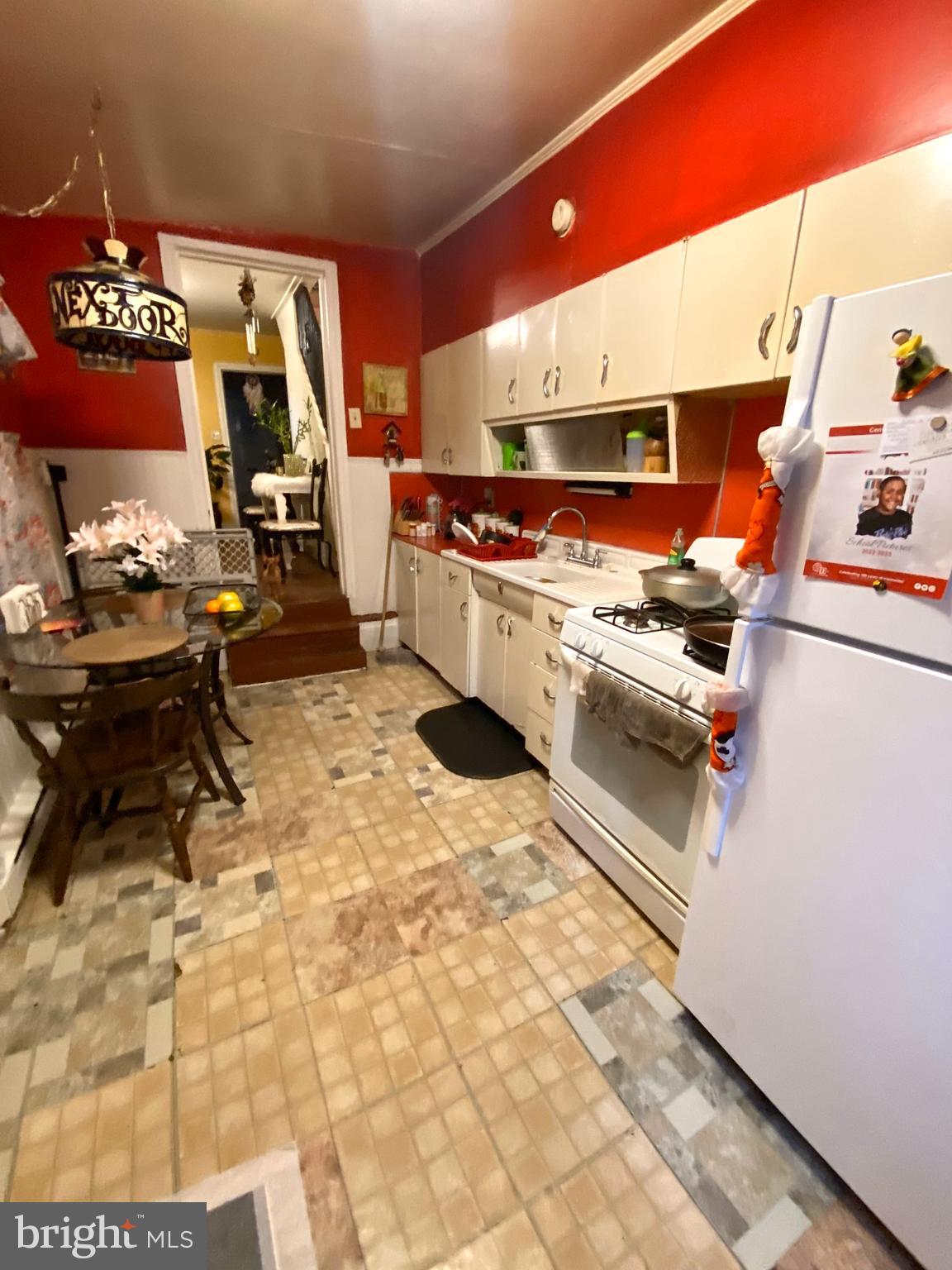 514 Moss Street Reading, PA 19604 - Photo 8 of 15
