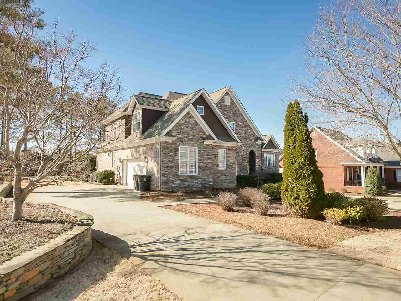 708 East Long Bay Drive Inman, SC 29349 - Photo 2 of 30 Gallery Image 2