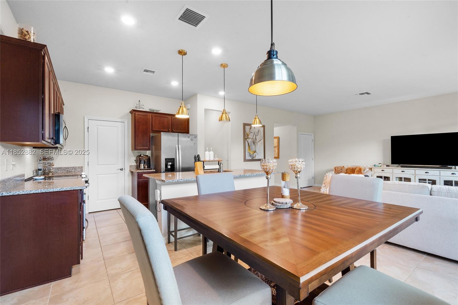 4248 Ficus Street Hollywood, FL 33021 - Photo 13 of 69