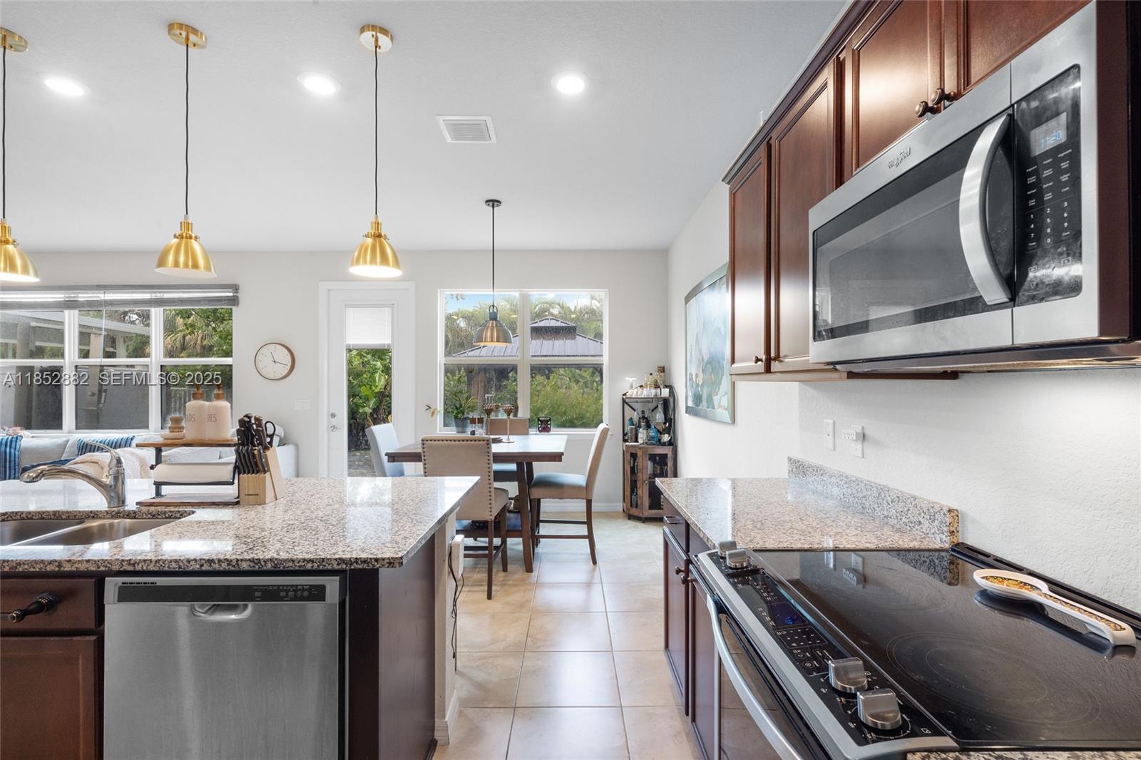 4248 Ficus Street Hollywood, FL 33021 - Photo 23 of 69