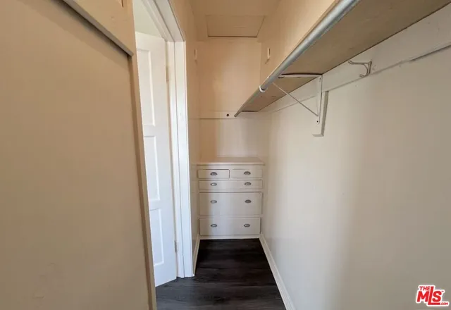 $1,995 | 5114 1/2 4th Avenue, Los Angeles, CA 90043