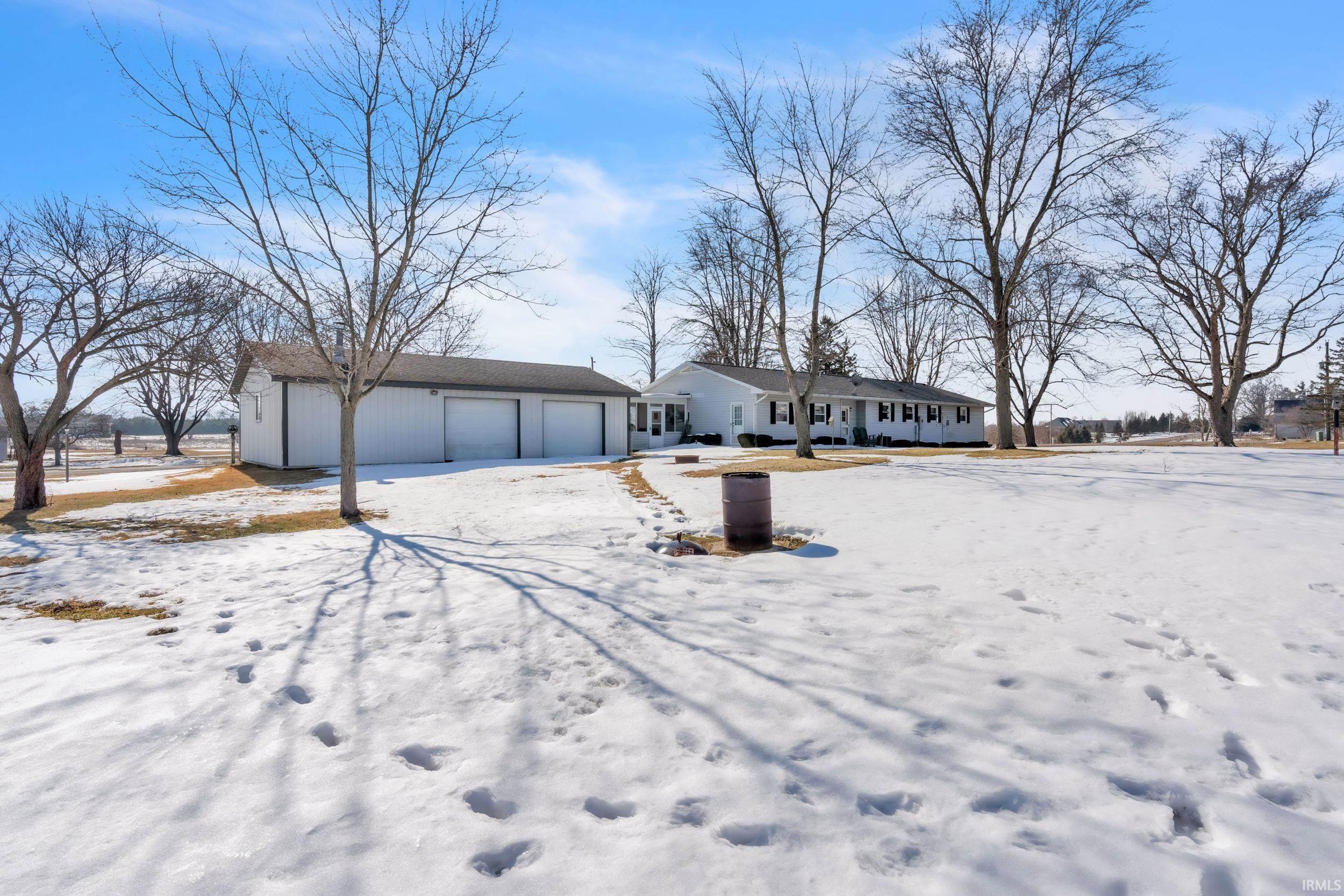 10261 East 100 South Avilla, IN 46710 - Photo 7 of 36