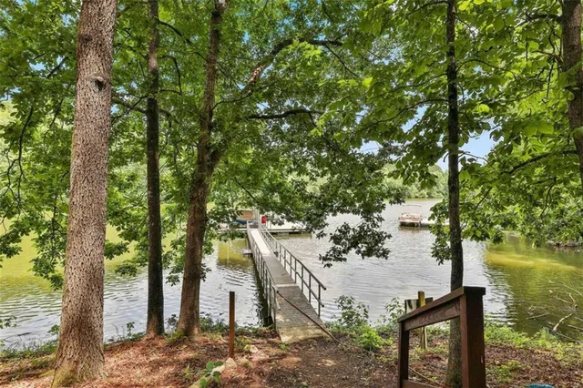 $550,000 | 183 Indian Bend Drive, LaGrange, GA 30240