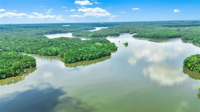 $550,000 | 183 Indian Bend Drive, LaGrange, GA 30240