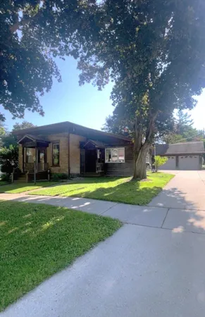 $189,500 | 208 North Capron Street, Berlin, WI 54923