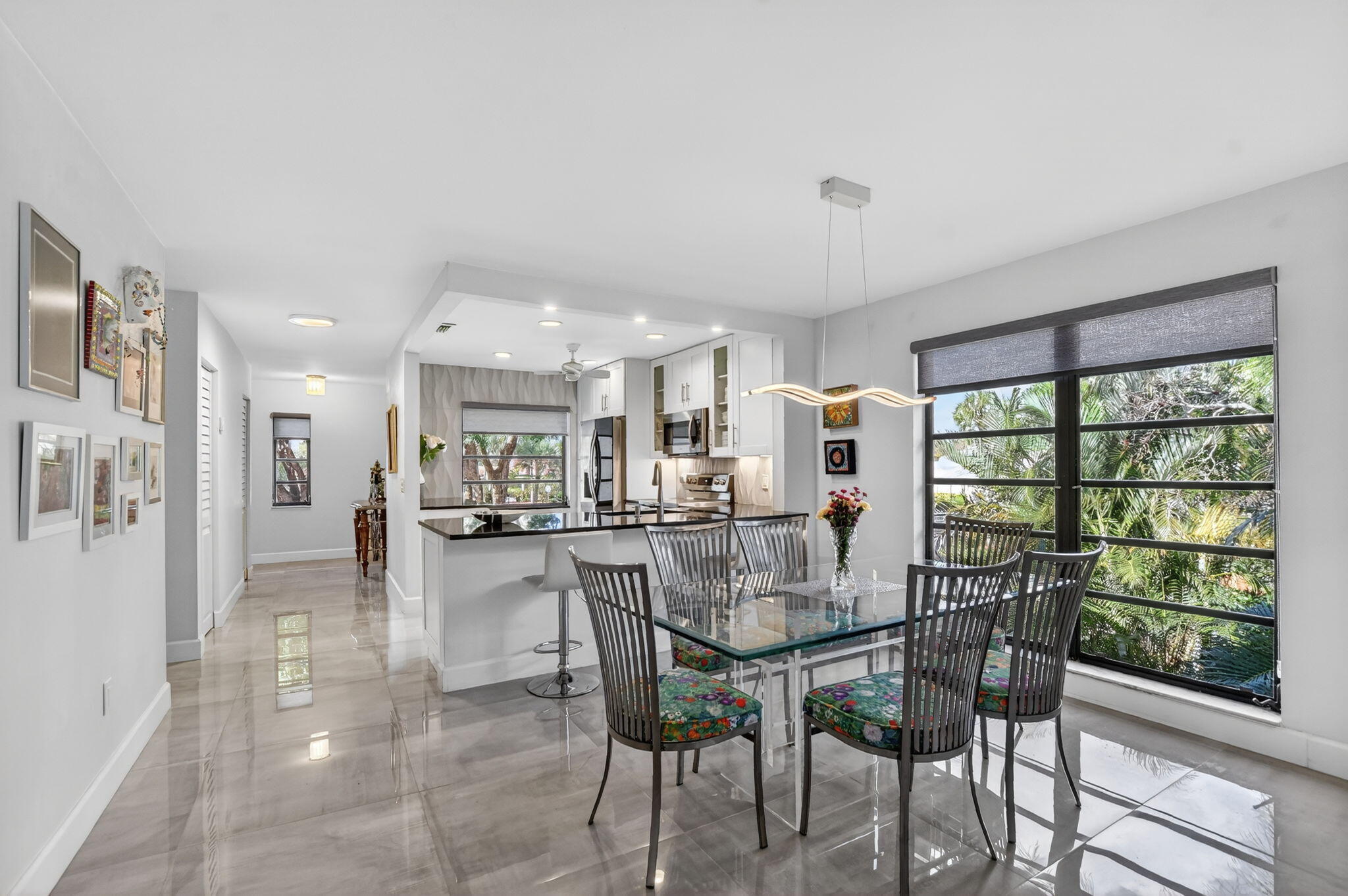 8310 Casa Del Lago, Unit 1B Boca Raton, FL 33433 - Photo 8 of 55 8-web-or-mls-DSC_9130