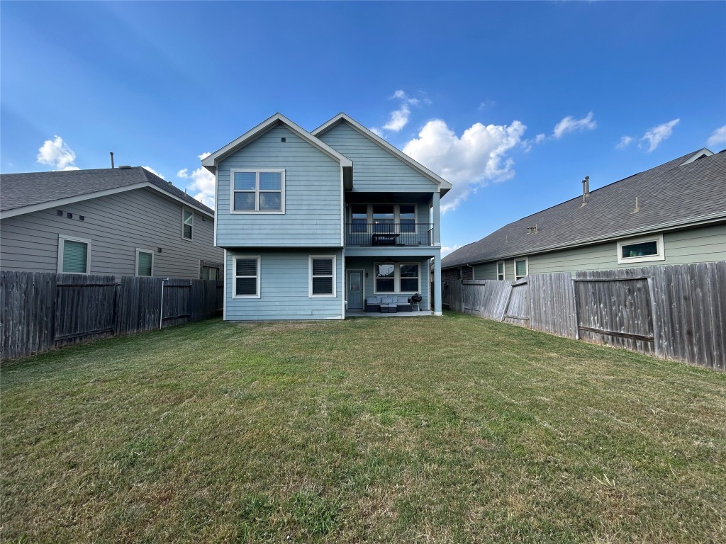 3132 Dunsmore Manor Court Spring, TX 77386 - Photo 2 of 18 a view of a house with a yard and garage