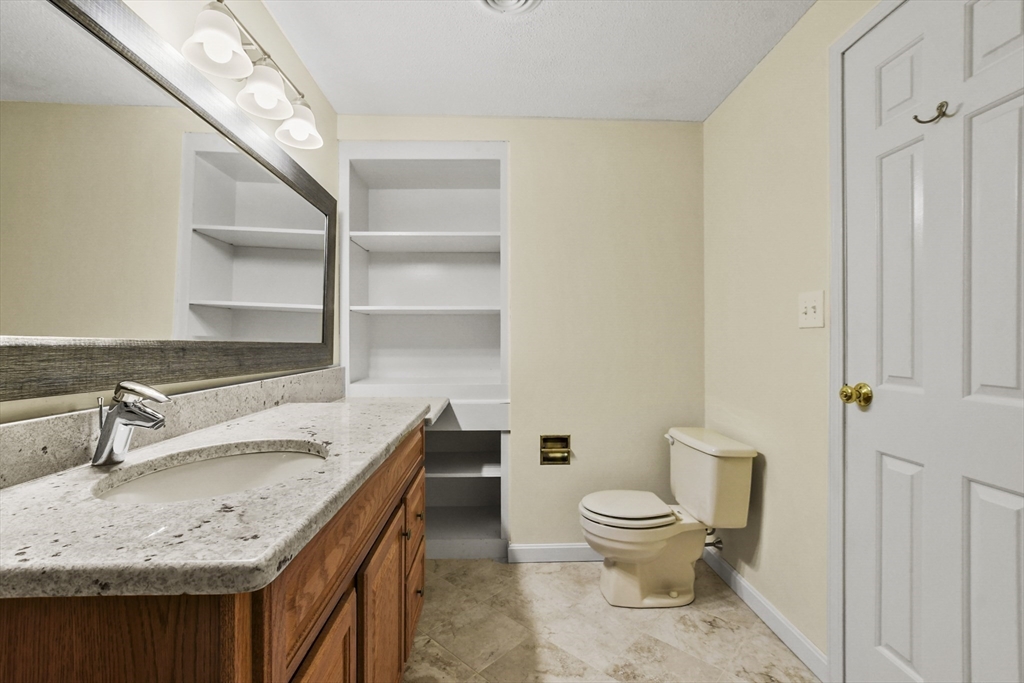 255 North Road, Unit 213 Chelmsford, MA 01824 - Photo 24 of 33 Gallery Image 24