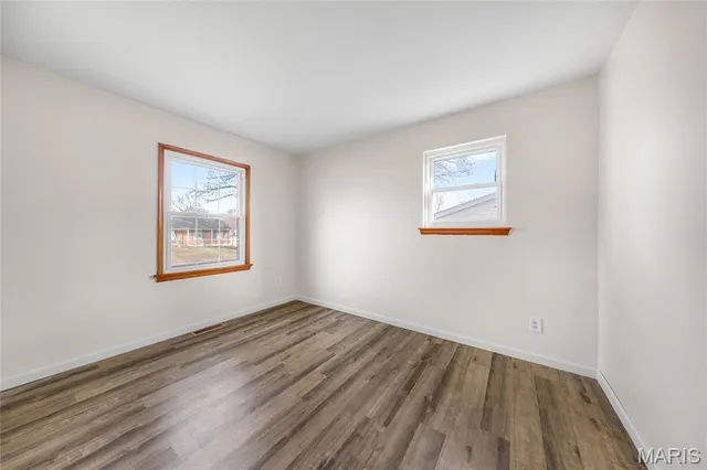 $175,000 | 1890 Caposele Lane, Hazelwood, MO 63042