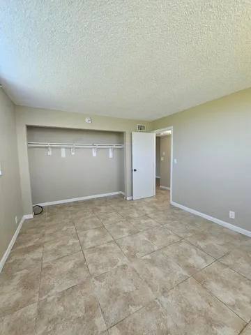 $1,700 | 1750 North Congress Avenue, Unit 405, West Palm Beach, FL 33401