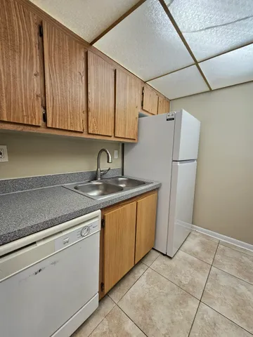 $1,700 | 1750 North Congress Avenue, Unit 405, West Palm Beach, FL 33401