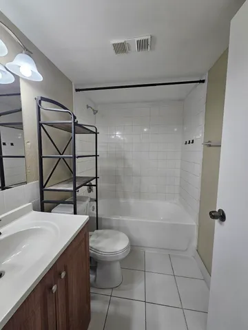 $1,700 | 1750 North Congress Avenue, Unit 405, West Palm Beach, FL 33401