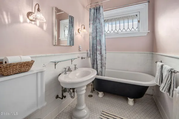 $649,000 | 209 Lancaster Street, Albany, NY 12210