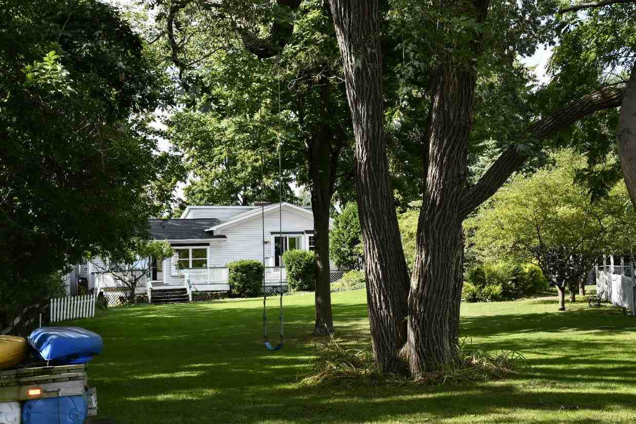 809 Bay Road Bay City, MI 48706 - Photo 8 of 42 Gallery Image 8