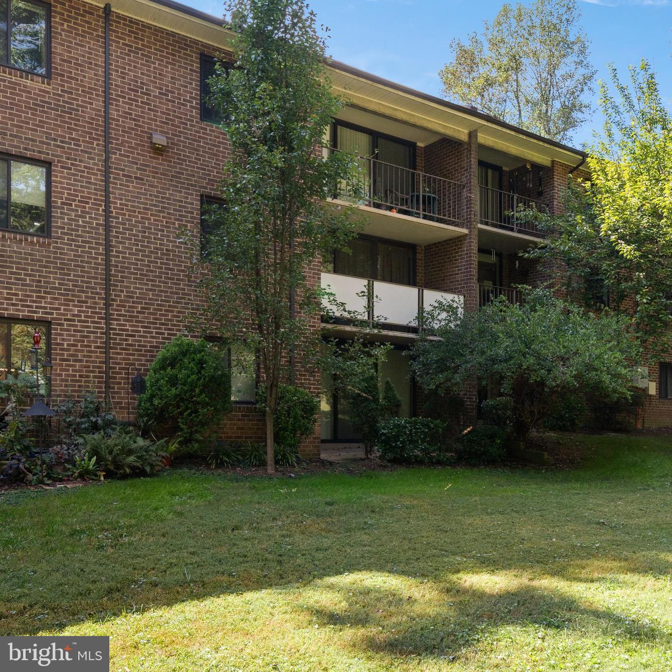 1422 Northgate Square, Unit 22/1A Reston, VA 20190 - Photo 17 of 24