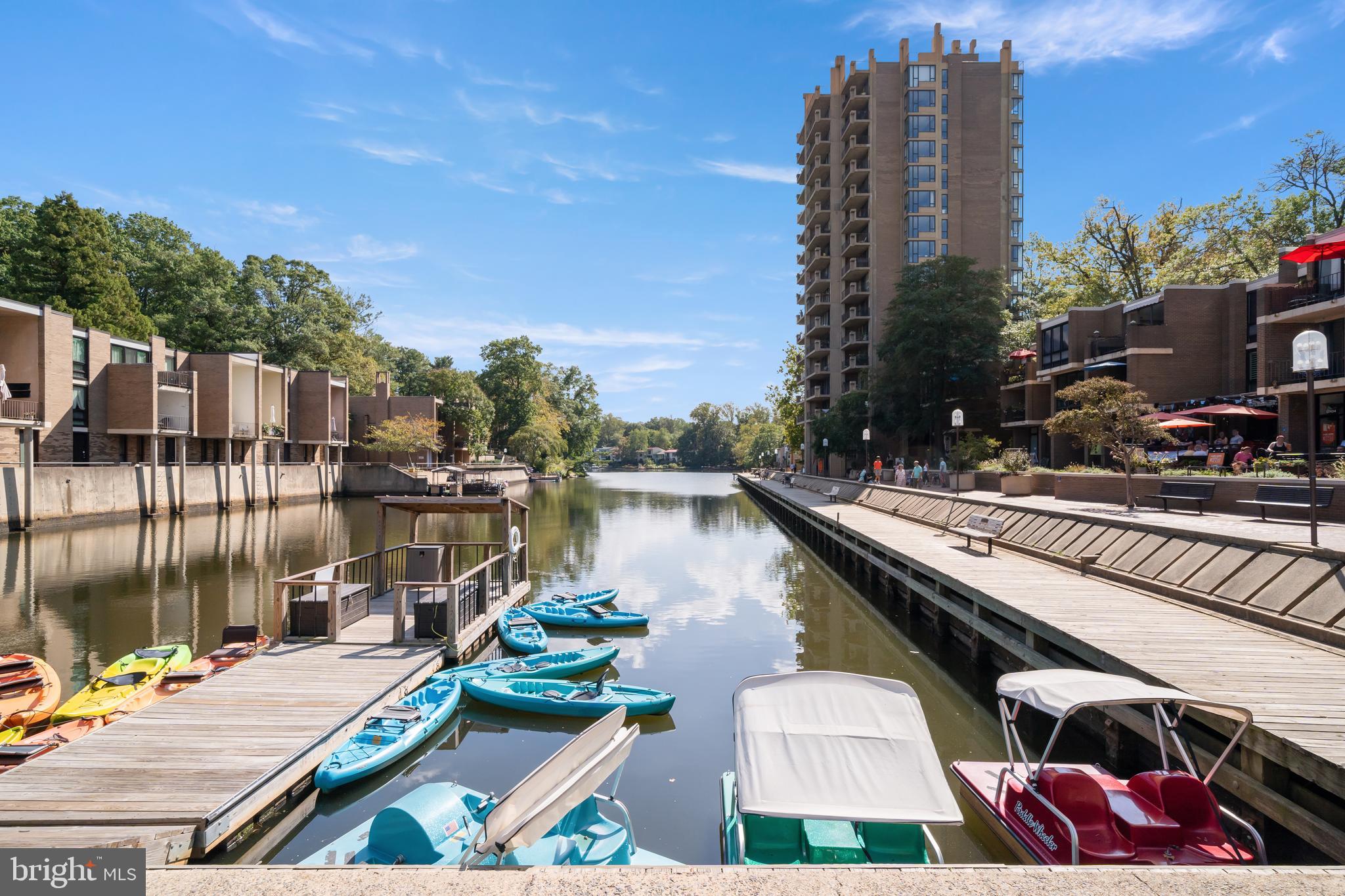 1422 Northgate Square, Unit 22/1A Reston, VA 20190 - Photo 20 of 24