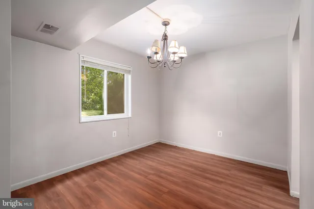 $233,000 | 1422 Northgate Square, Unit 22/1A, Reston, VA 20190