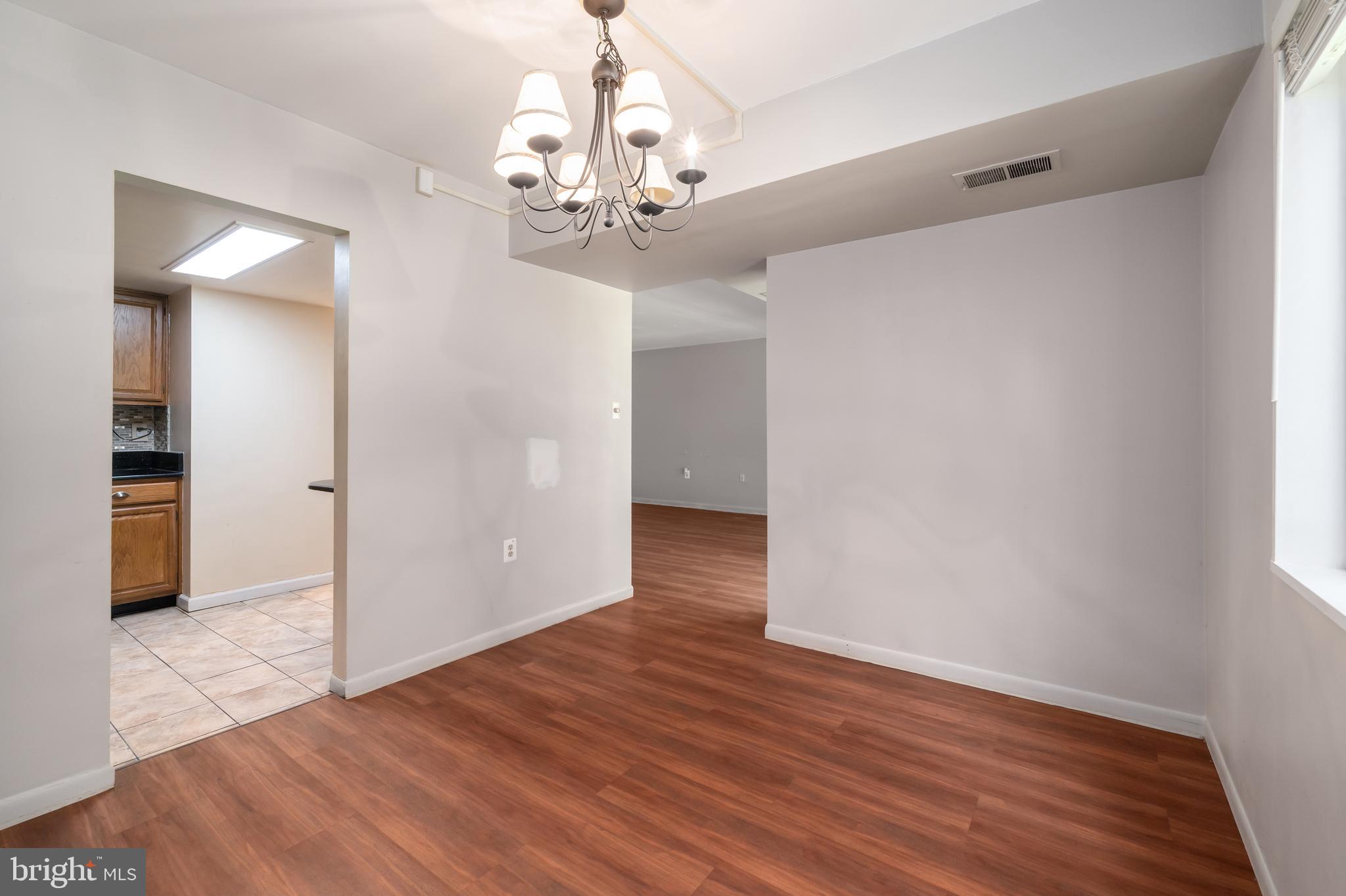 1422 Northgate Square, Unit 22/1A Reston, VA 20190 - Photo 5 of 24